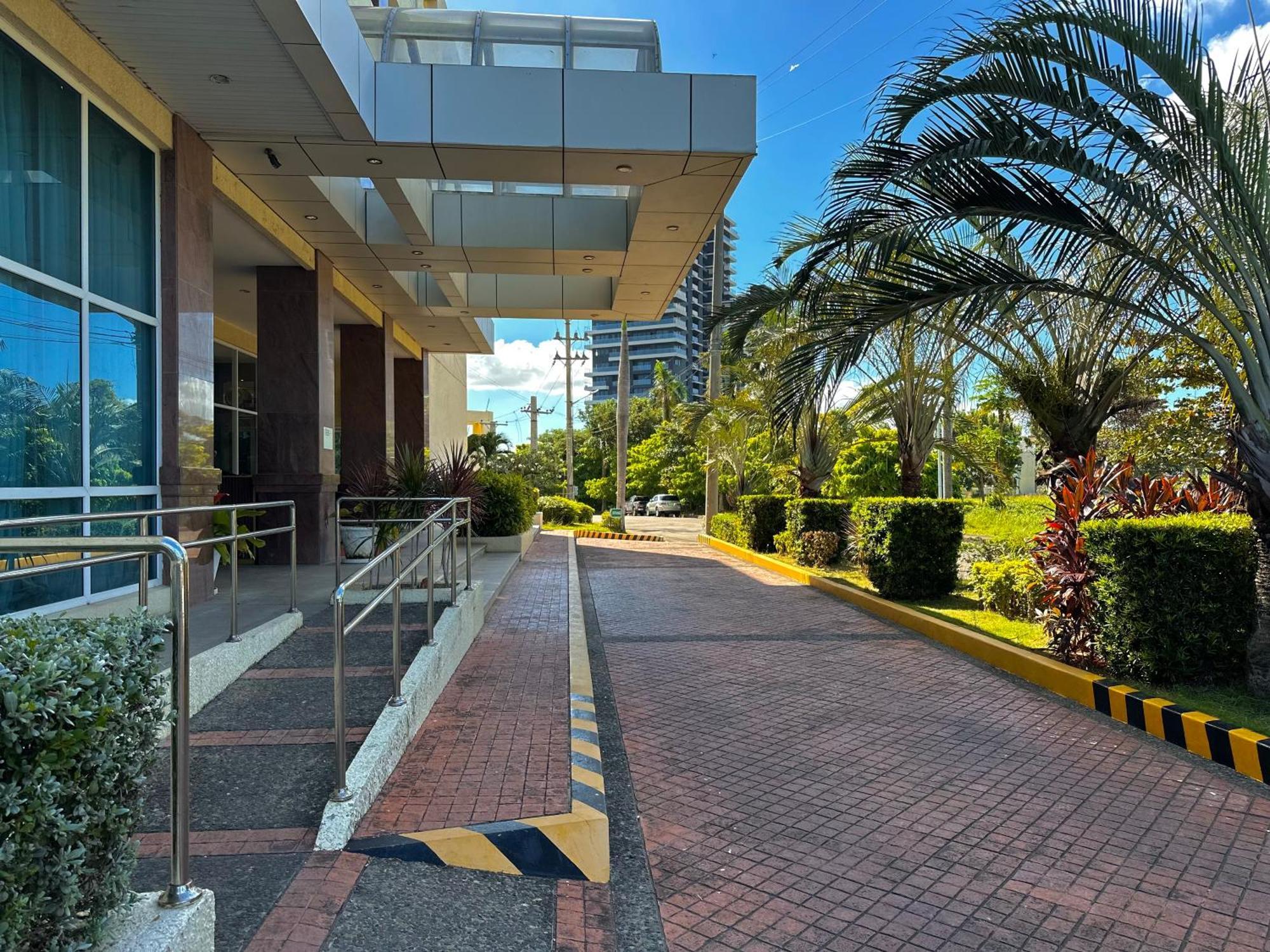Oceanview Deluxe 1Br Suite La Mirada Lapu-Lapu City Zewnętrze zdjęcie